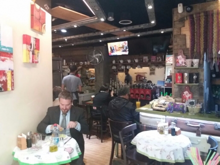 Cafeteria en primera linea
