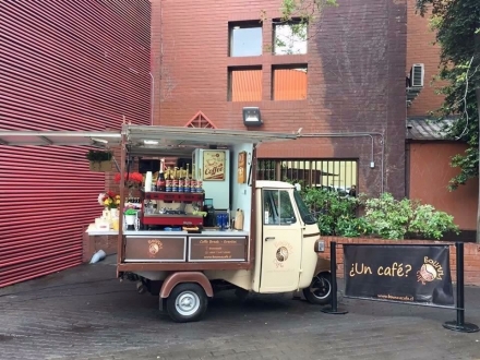 Cafetera mvil,  todos los papeles al da