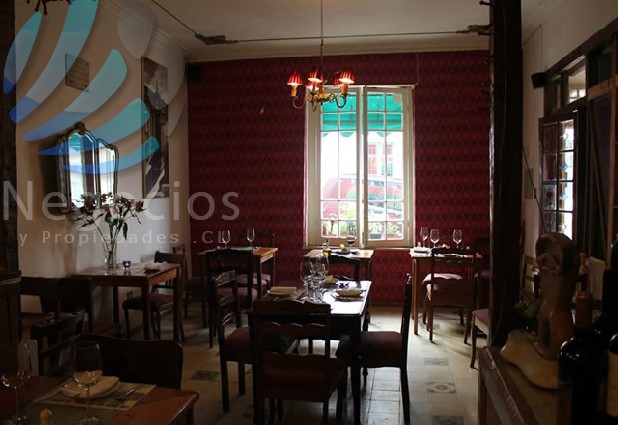 Restaurante Fusin Italo-Chilena + Propiedad
