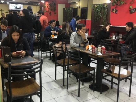 Cafeteria en Hurfanos Santiago