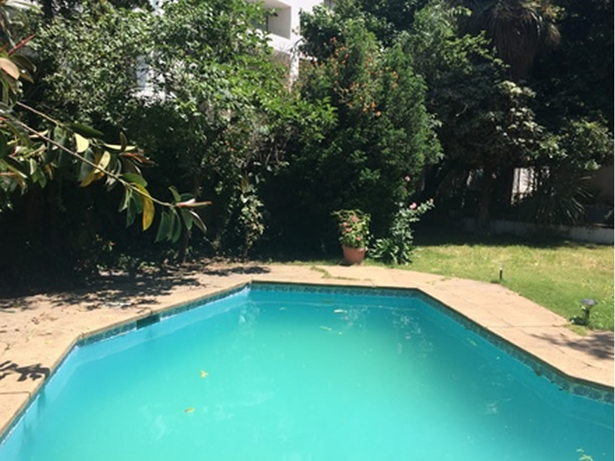 Casa en avenida Salvador 