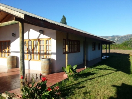 Hermosa casa en Santa Cruz, sector Isla de Yaq