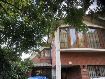Venta Excelente Casa La Reina, Santiago